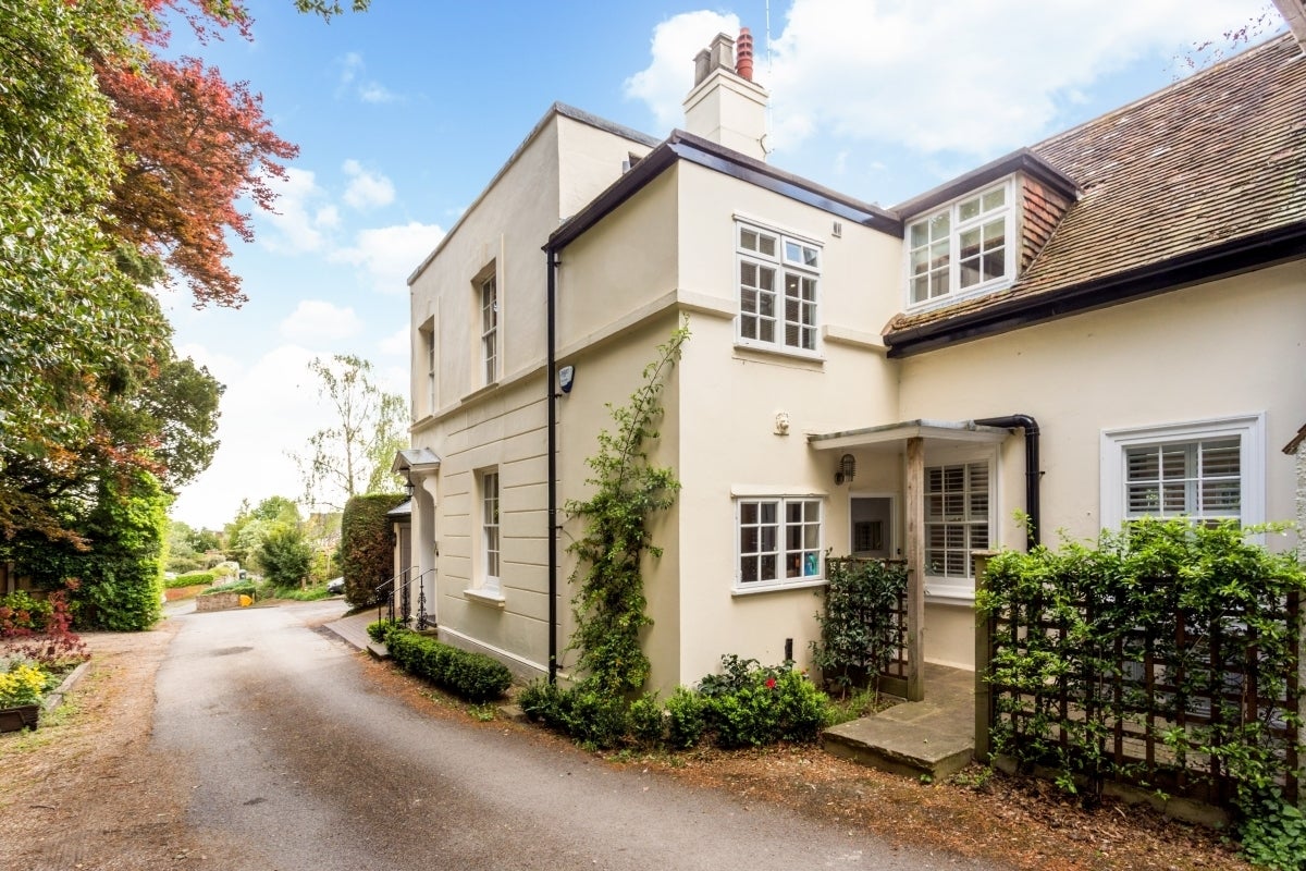 House High Street in Bletchingley