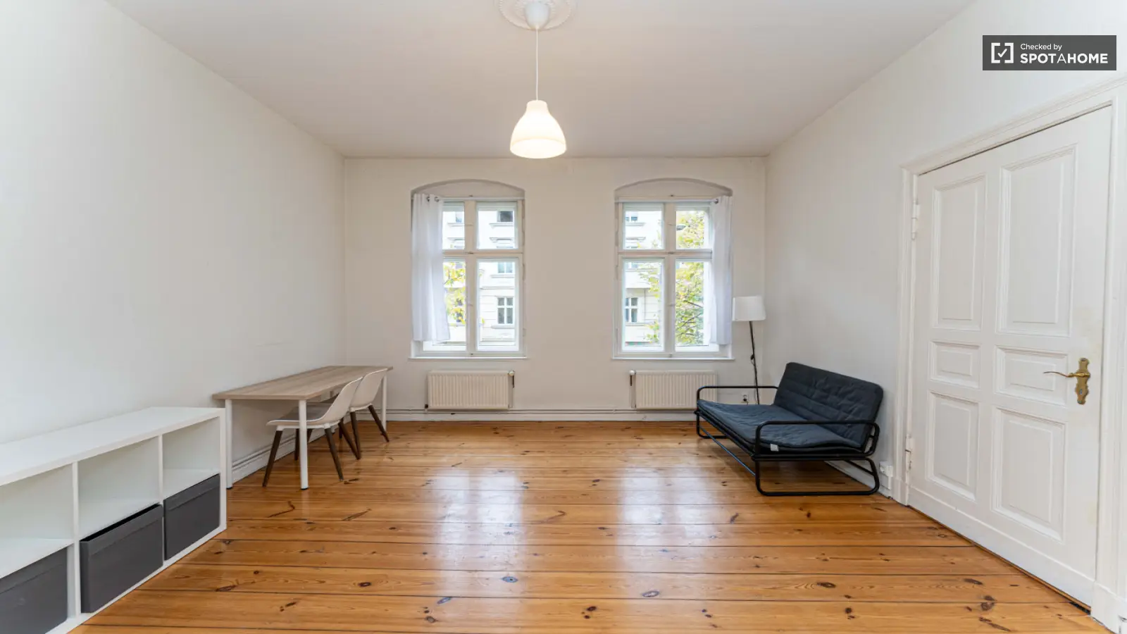 Wohnung Antwerpener Straße in Berlin
