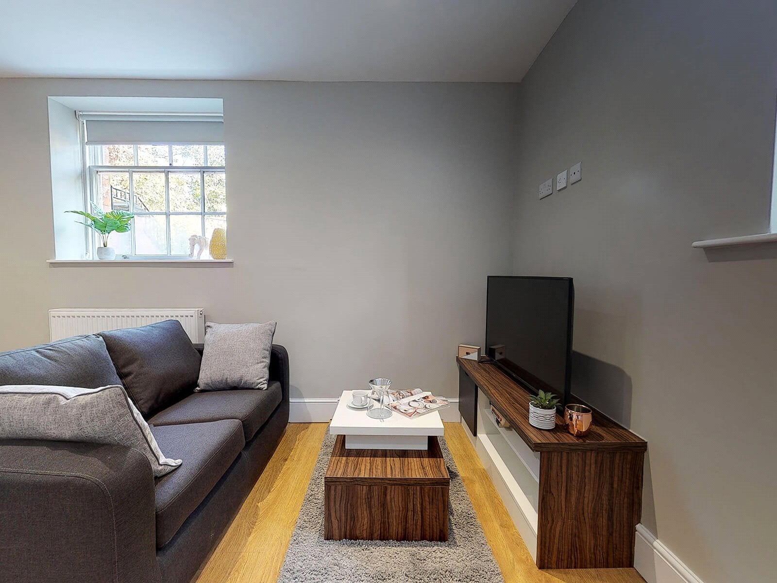 Flat Springfield Mount in Leeds