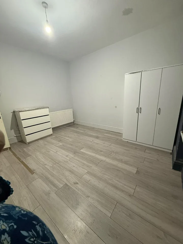 Room Audrey Road in Greater London