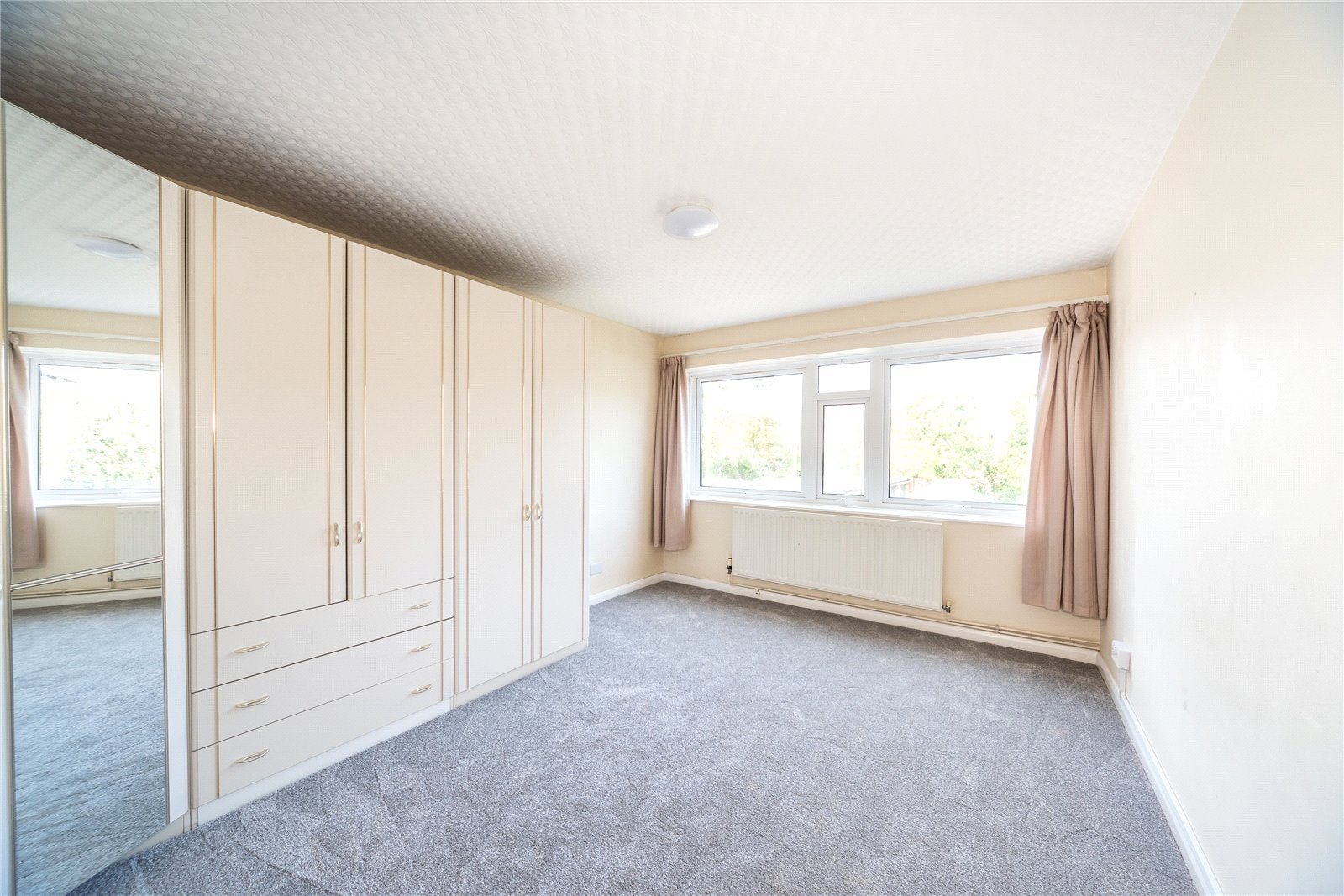 Flat Ennerdale Road in Greater London