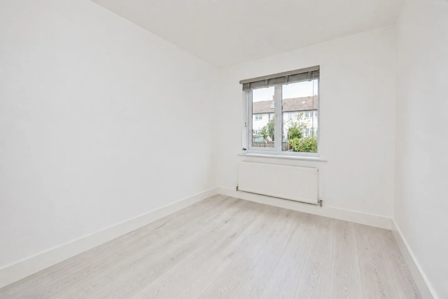 Room Bremner Close in Swanley