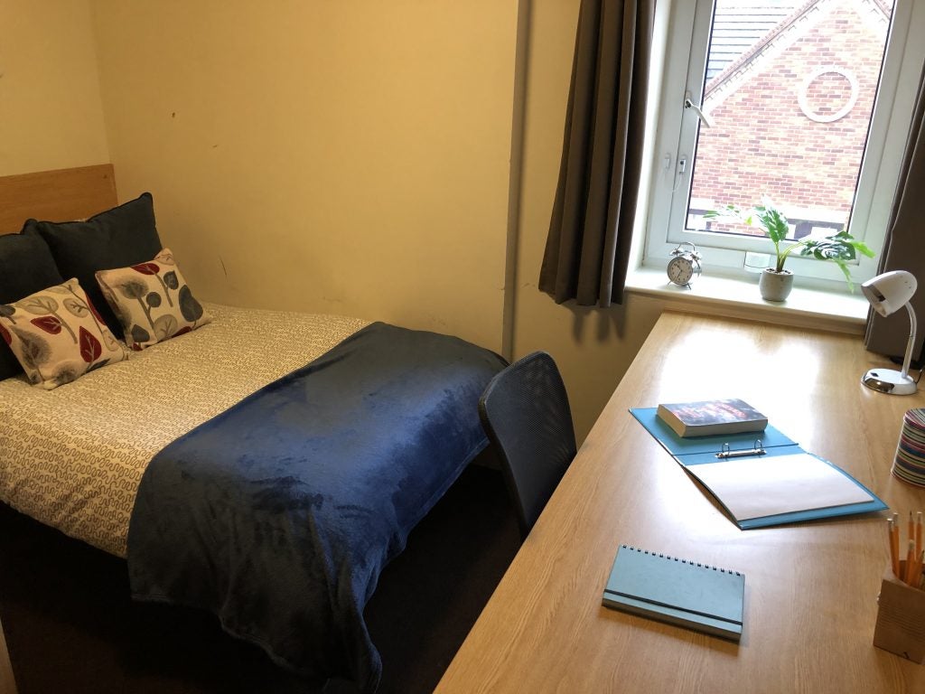 Room South Street in Charnwood