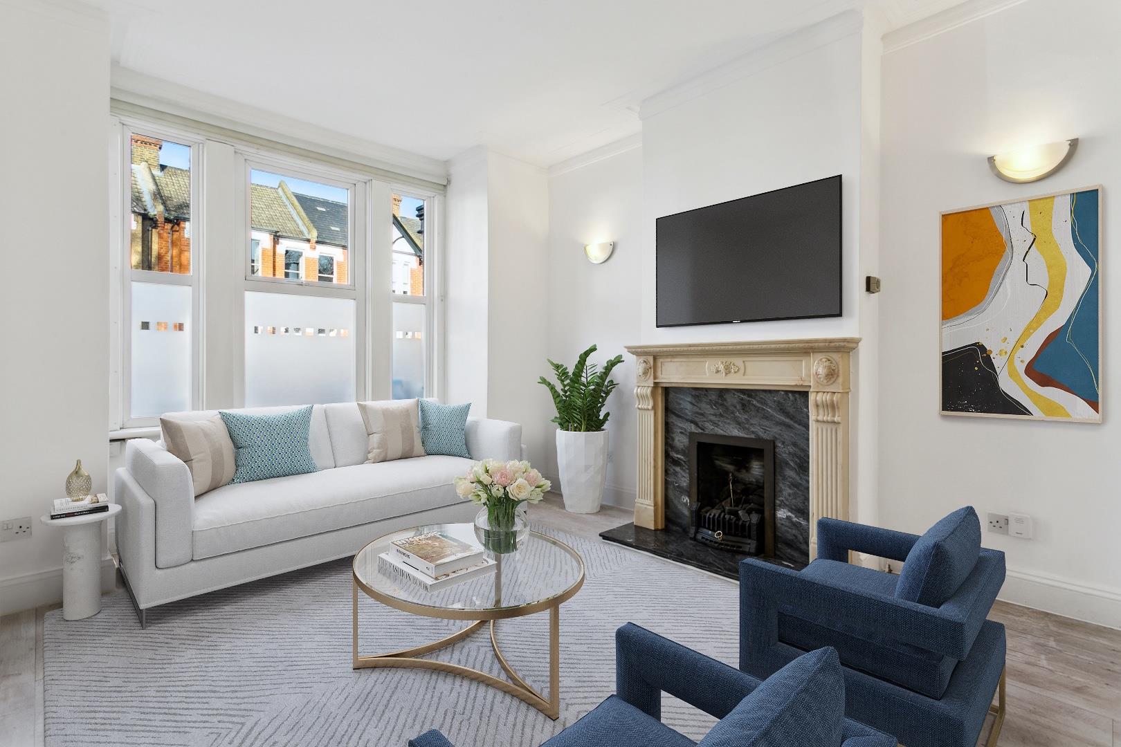 Flat Kent Road in Coychurch Lower