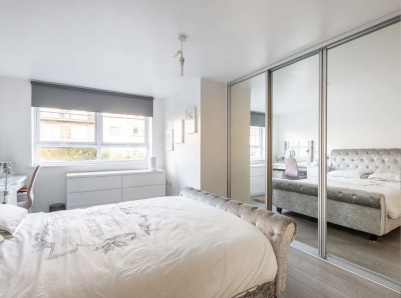 Flat Lewen Close in Greater London