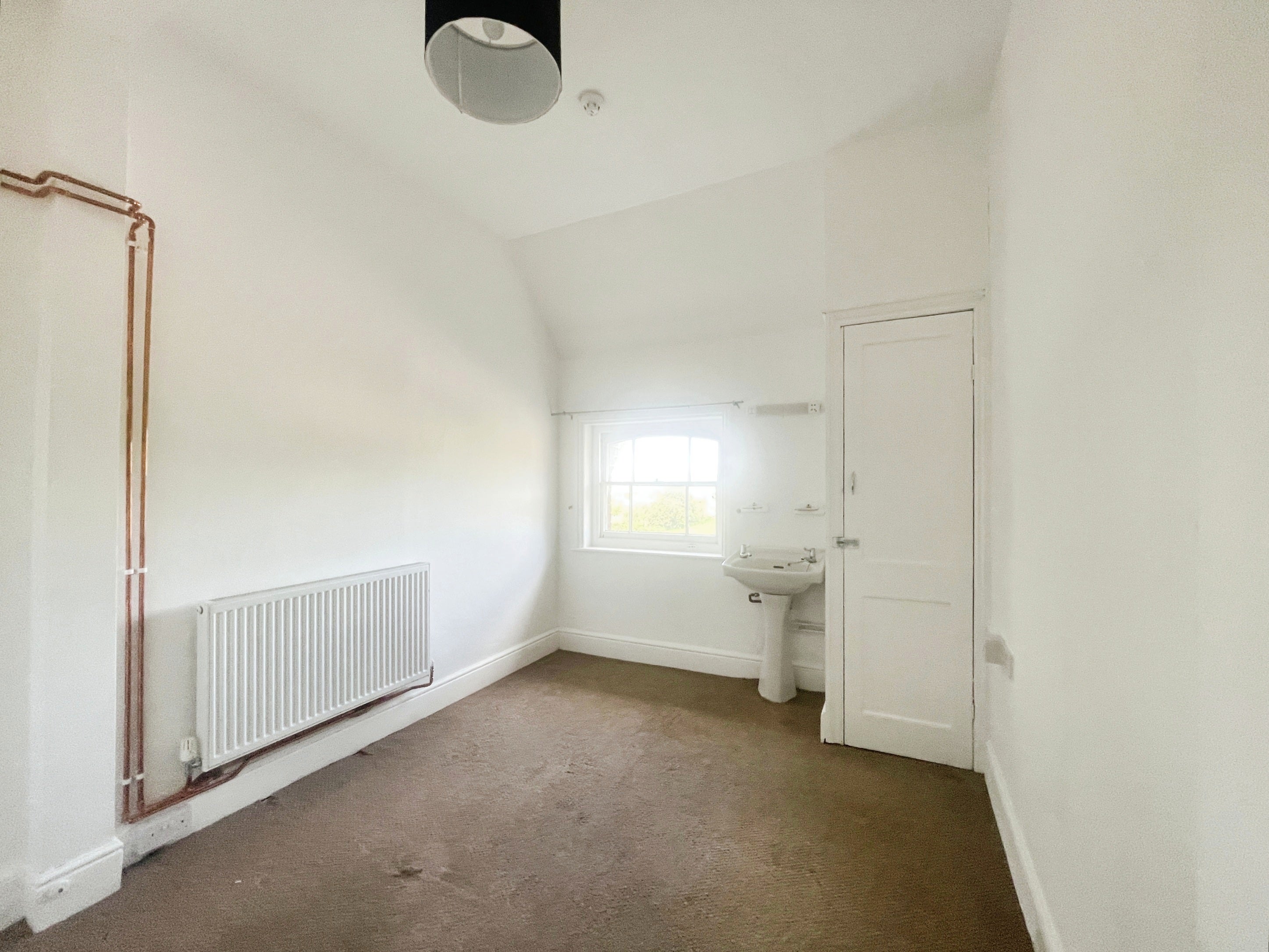 Room Thurleston Lane in Ipswich