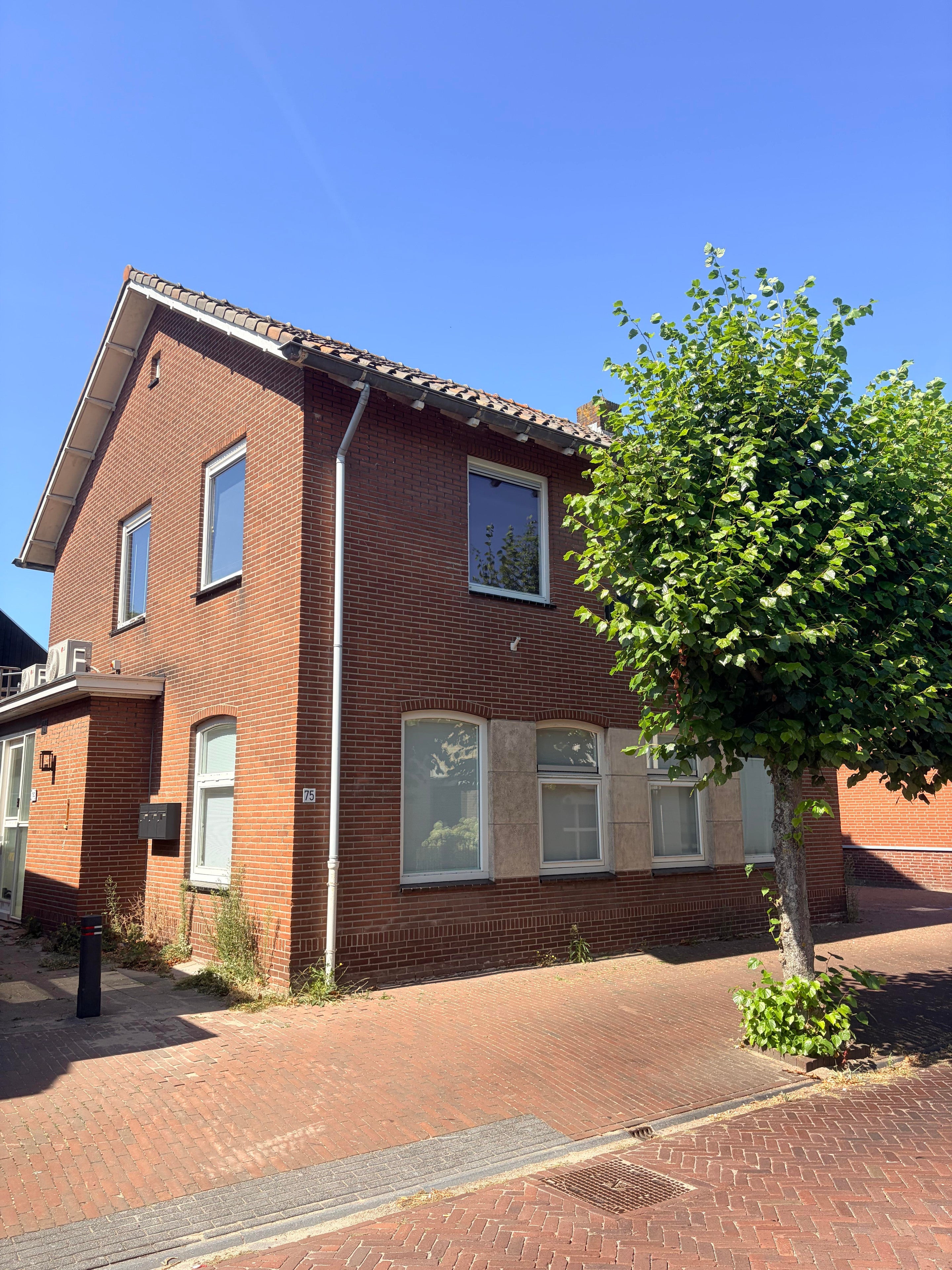 Appartement Dorpsstraat in Zevenhuizen
