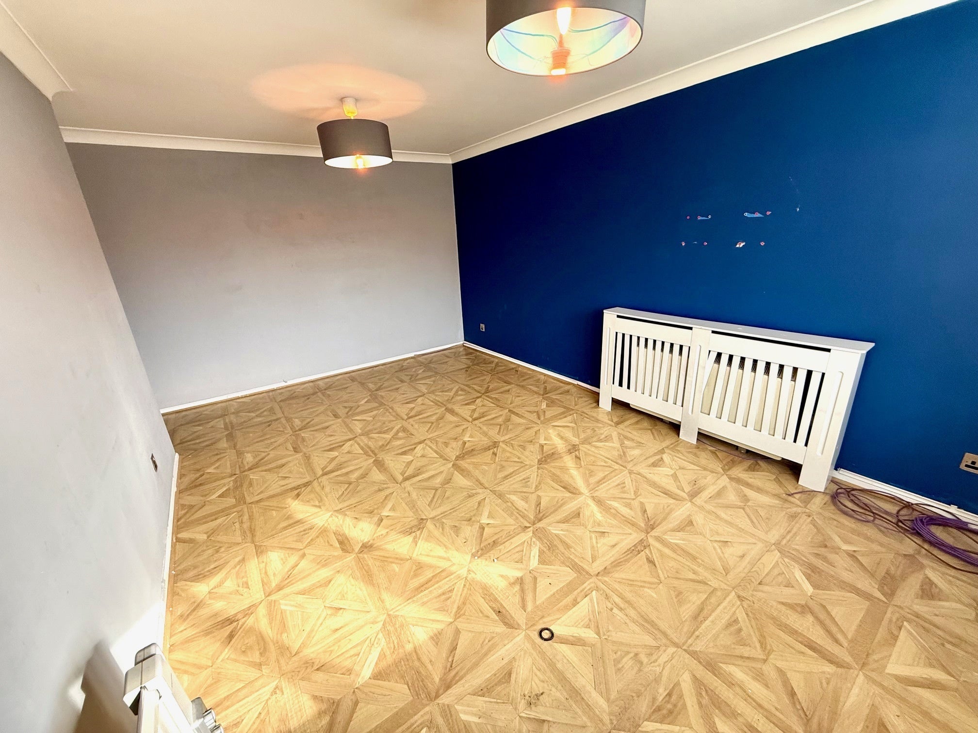 Flat Himalayan Way in Watford