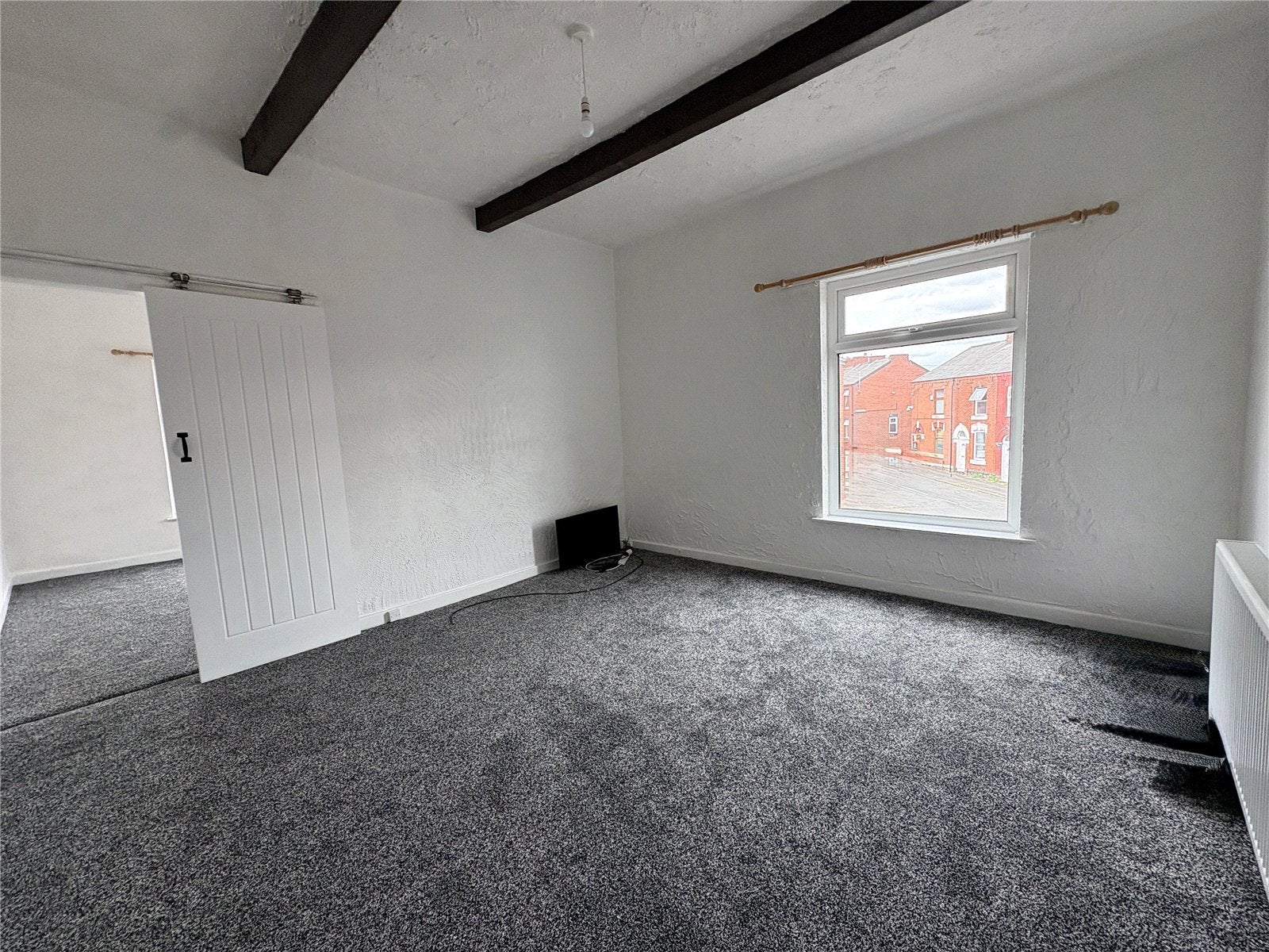 Flat Whiteacre Road in Tameside