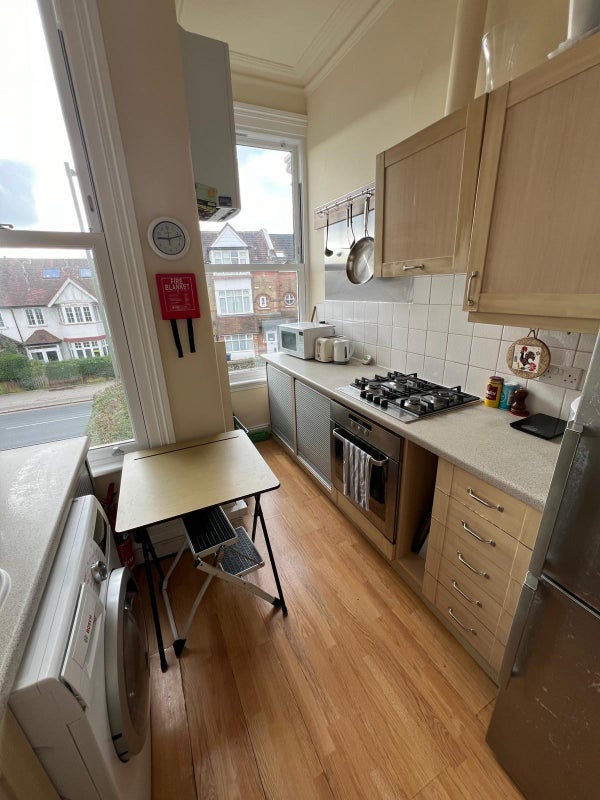 Room Fortis Green in Greater London