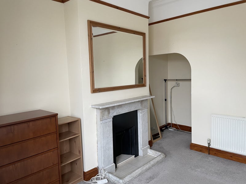 Room Fortis Green in Greater London