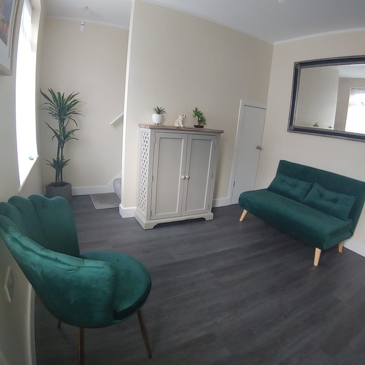 Flat Howard Road in Greater London