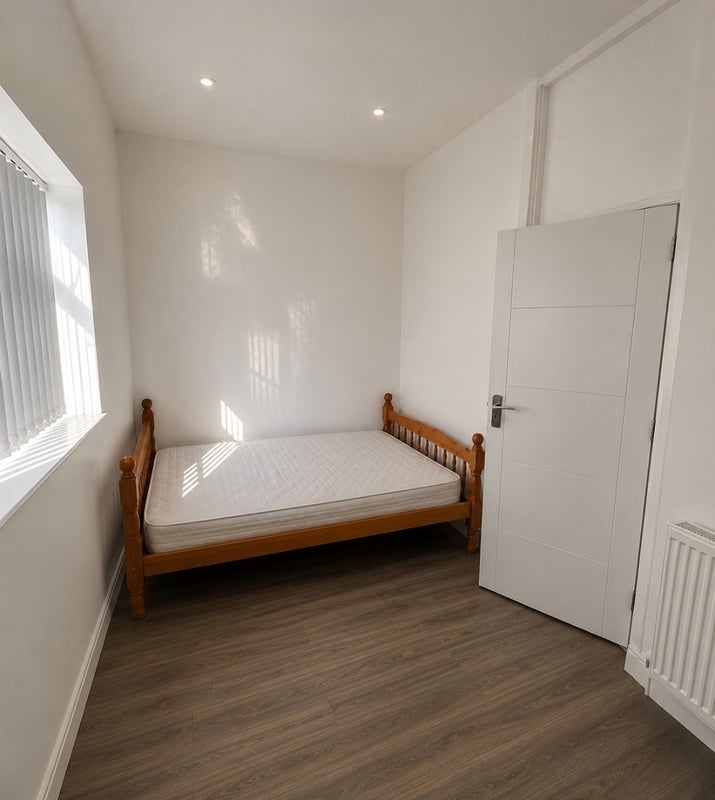 Room Mount Pleasant Terrace in Bristol