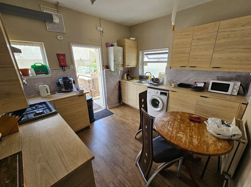 Room Mount Pleasant Terrace in Bristol