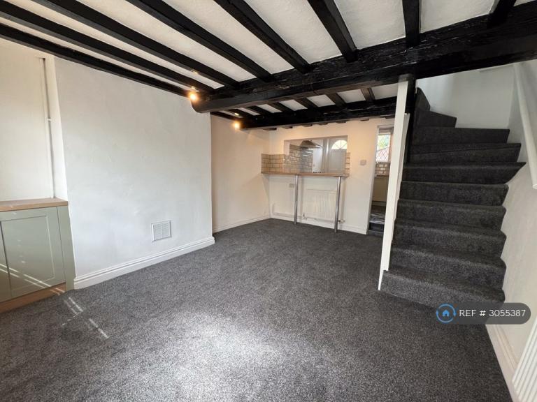 House Lovett Court in Charnwood