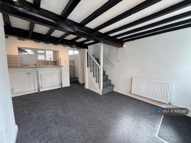 House Lovett Court in Charnwood