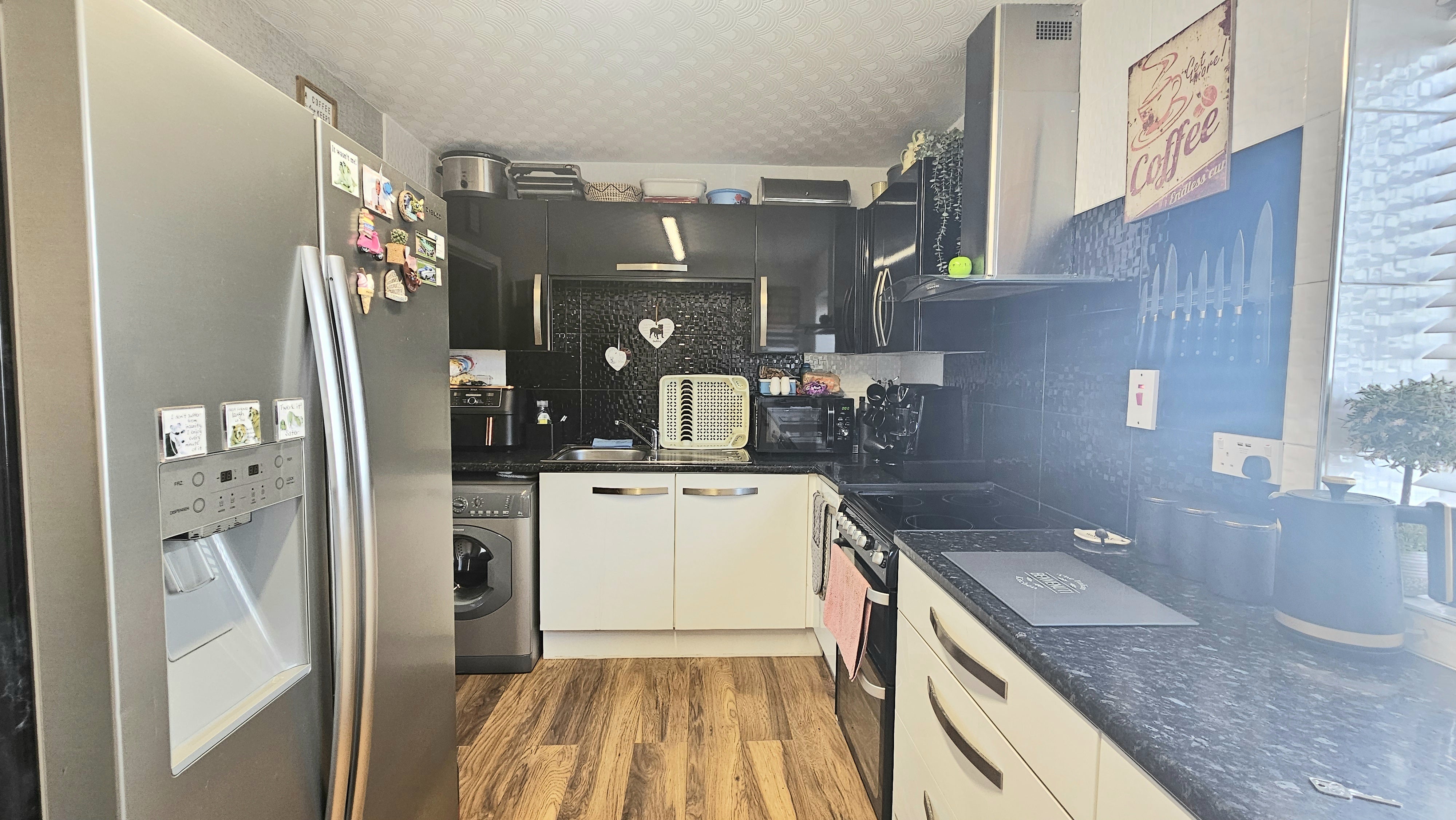 Flat Adelphi Road in Paignton