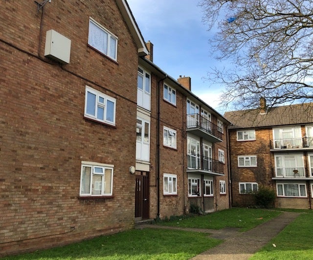 Flat Whipperley Ring in Luton