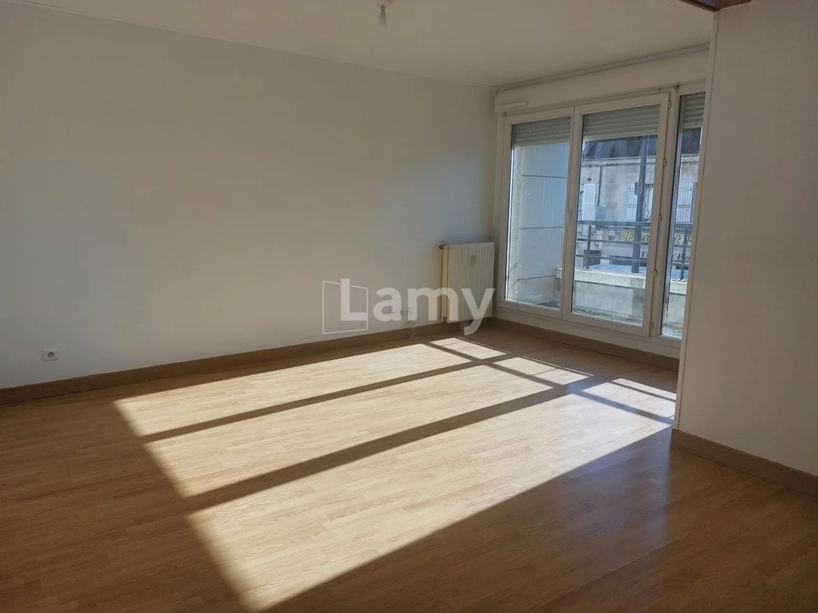 Appartement Rue de Paris à Compiègne