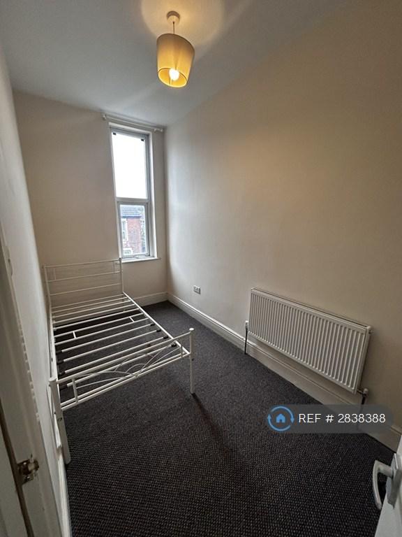 Flat Colwick Road in Nottingham