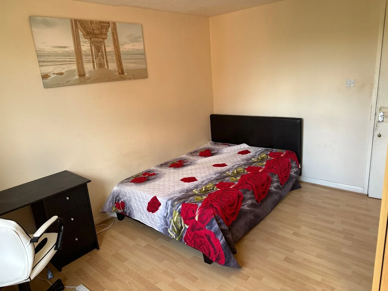 Room Beckway Street in Greater London
