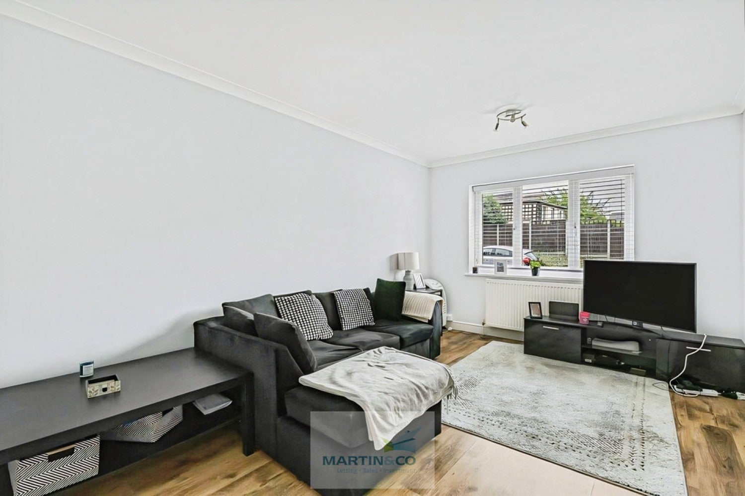 Flat Roydon Road in East Hertfordshire