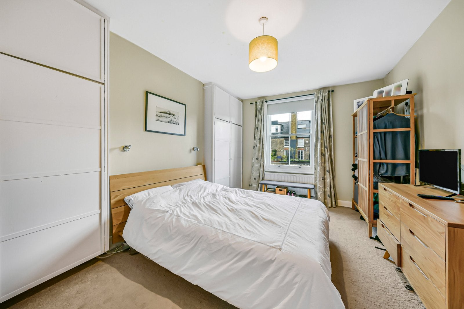 Flat Courthope Road in Greater London