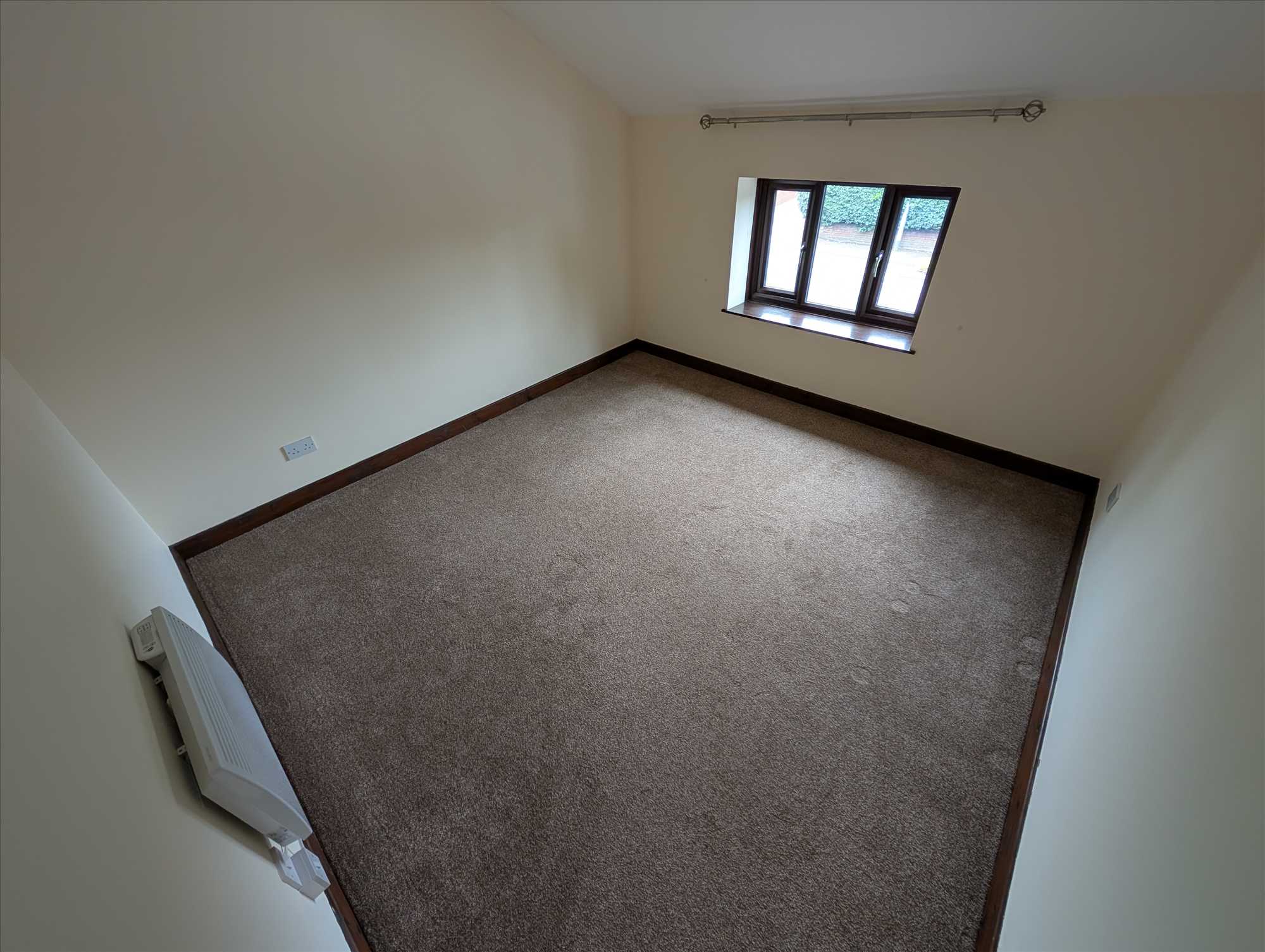 Flat Fairfield Road in Borough of Wyre