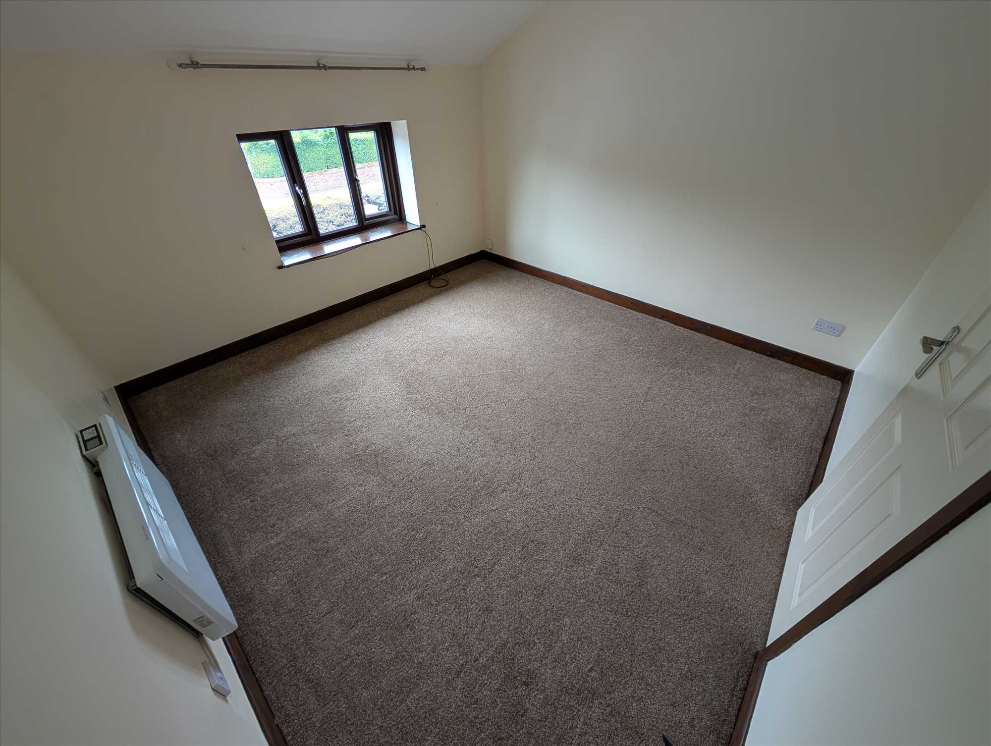 Flat Fairfield Road in Borough of Wyre