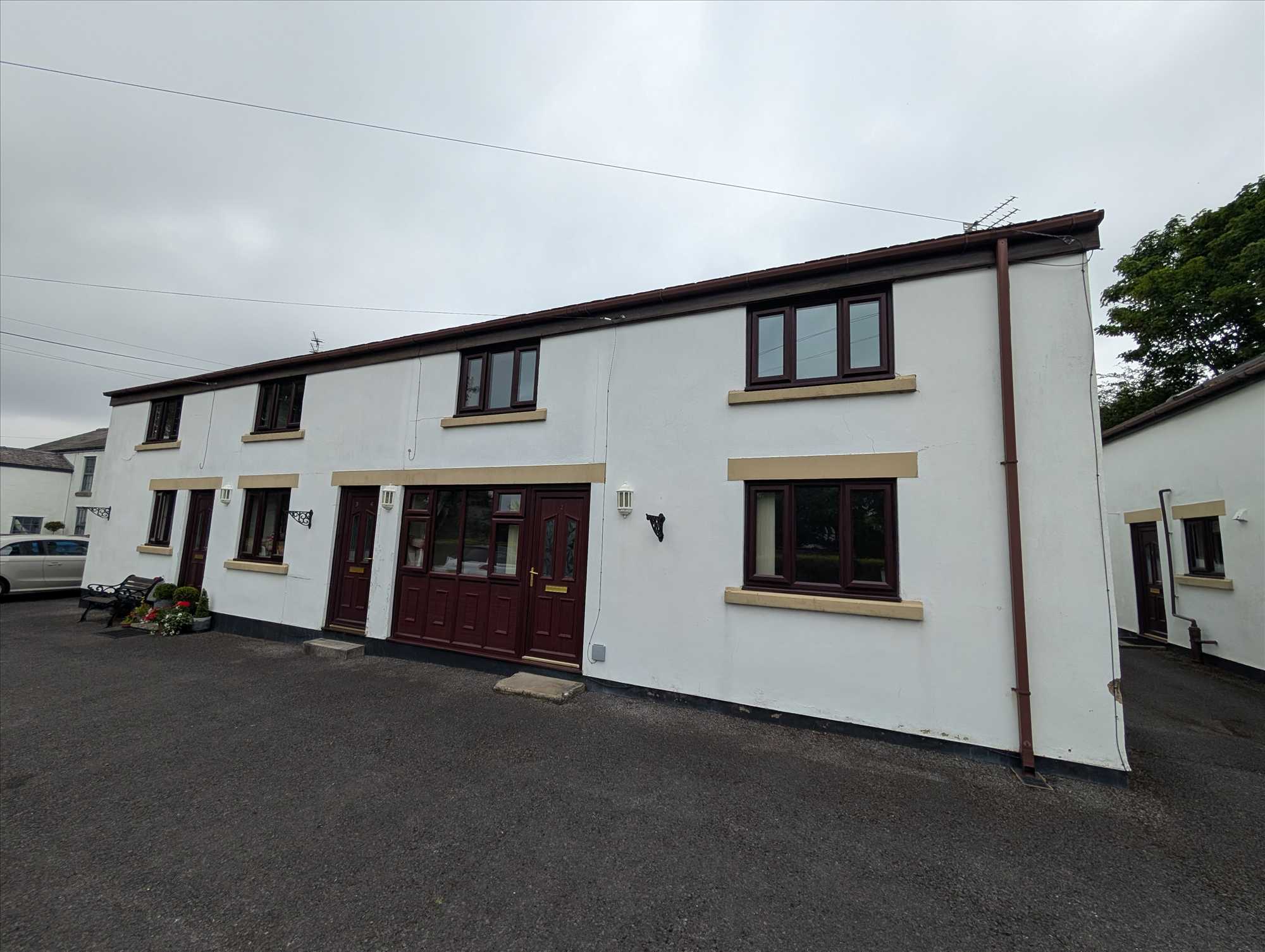 Flat Fairfield Road in Borough of Wyre