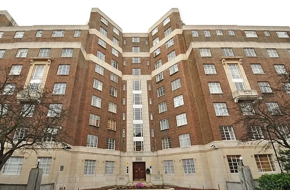 Flat King Street in Greater London
