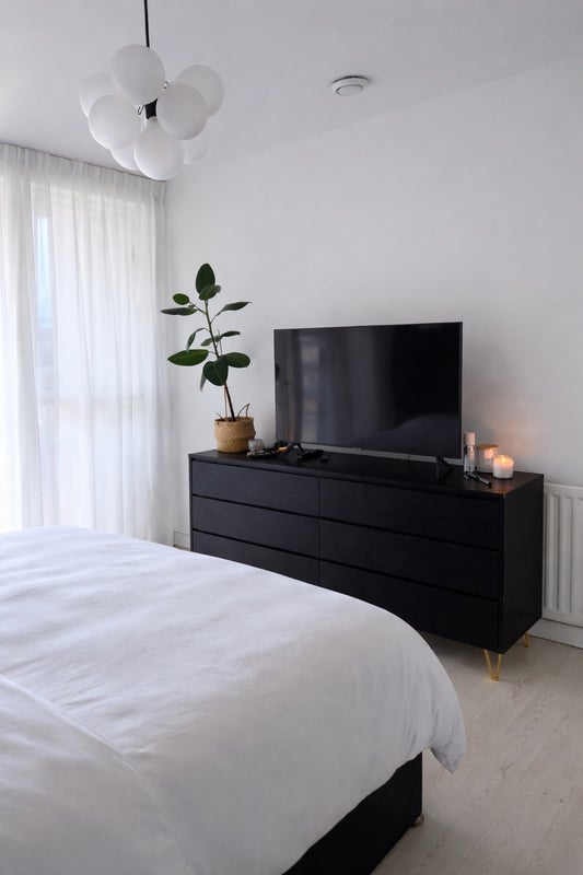 Room Kingsland Road in Greater London