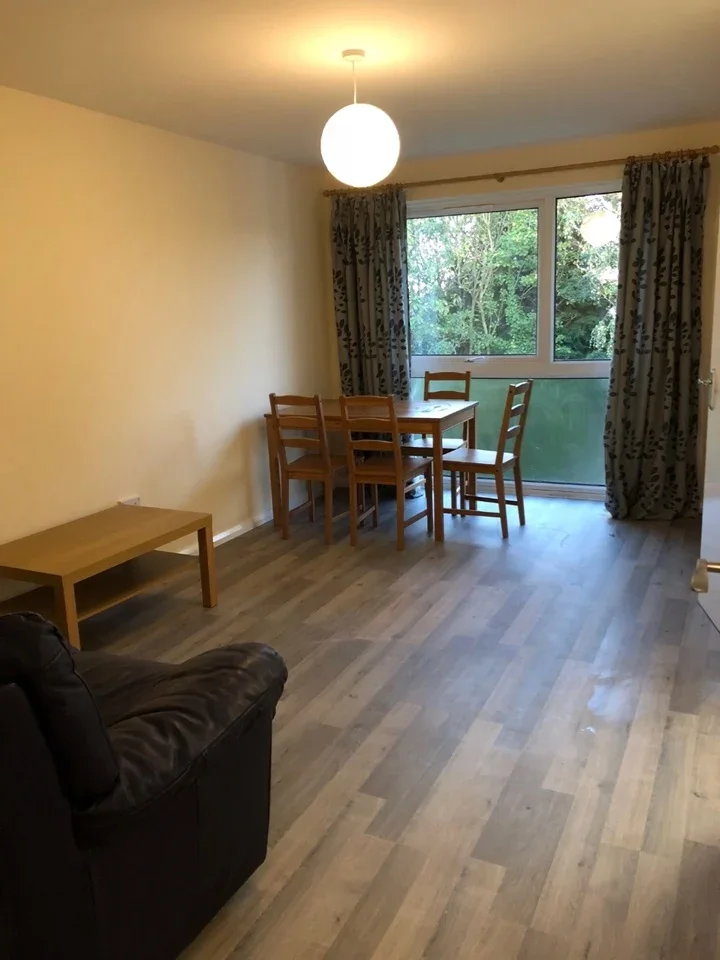Flat Archery Close in Greater London