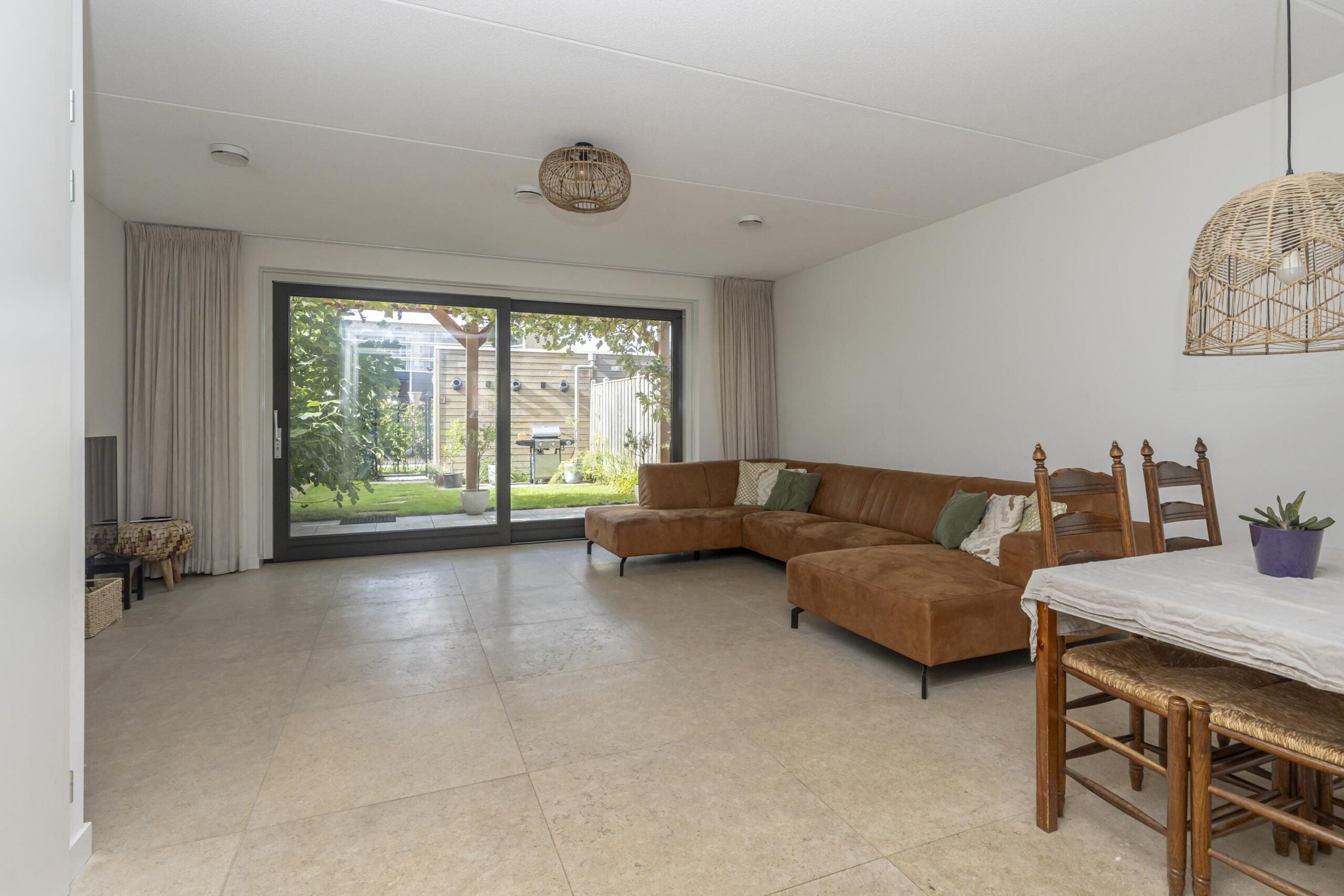 Tussenwoning te koop: Parelmoervlinderlaan 7, Rijswijk