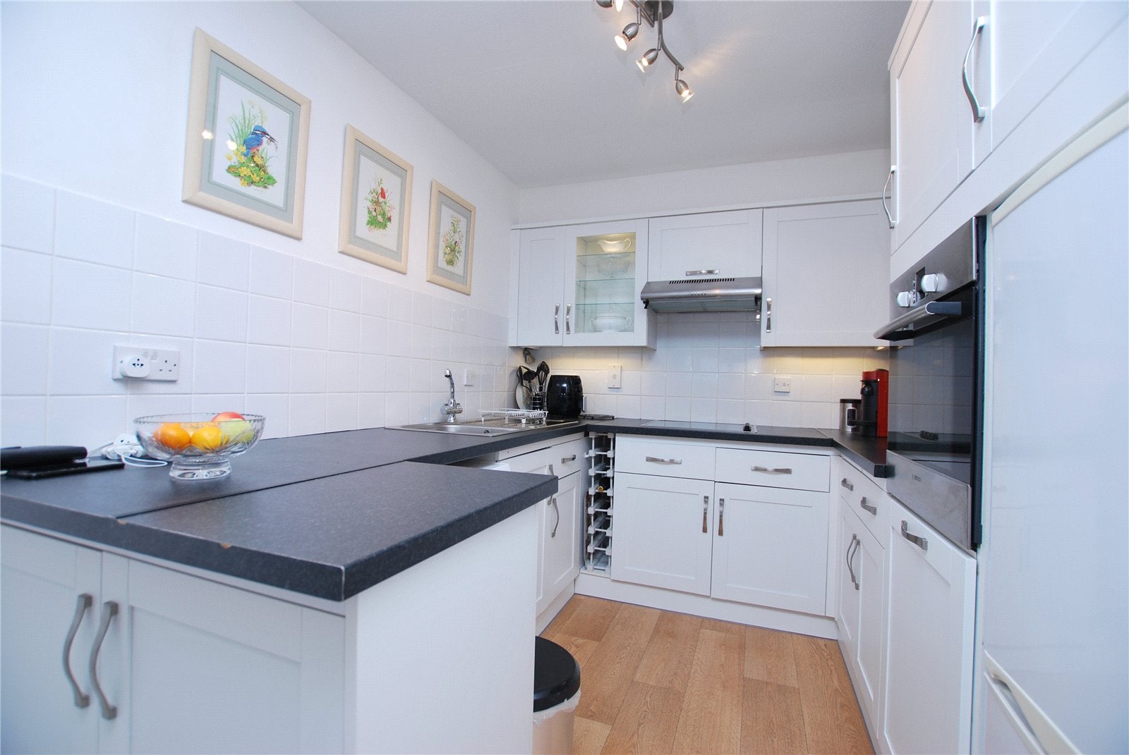 Flat The Mount in Guildford