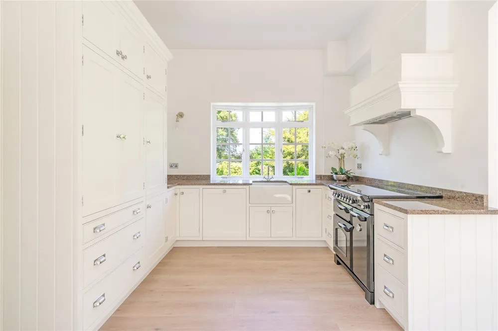 House Cottage Hill in Wealden