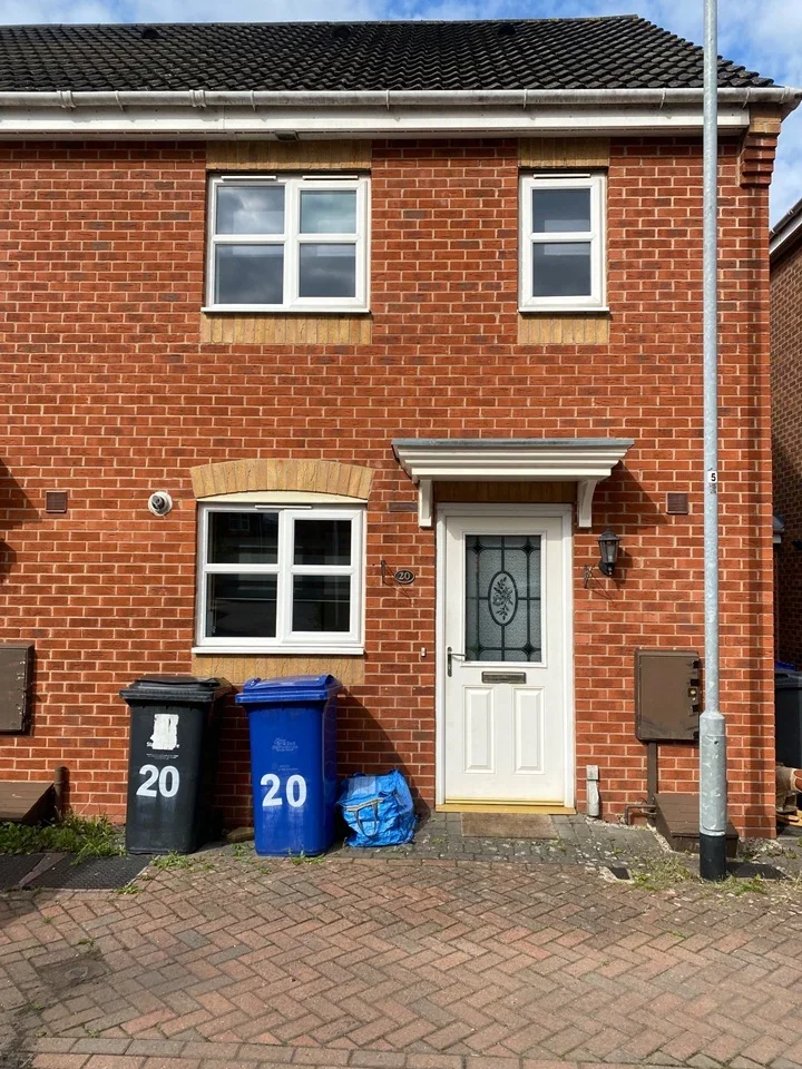 House Castilla Place in East Staffordshire