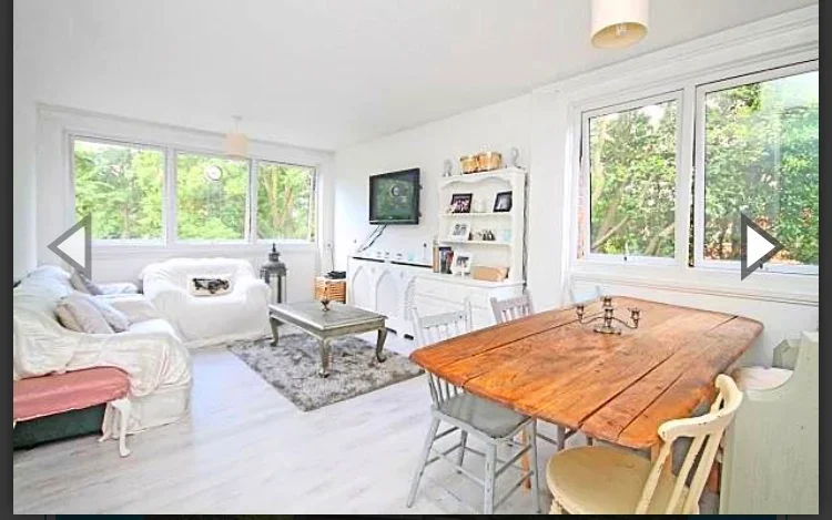 Flat Wellesley Road in Greater London