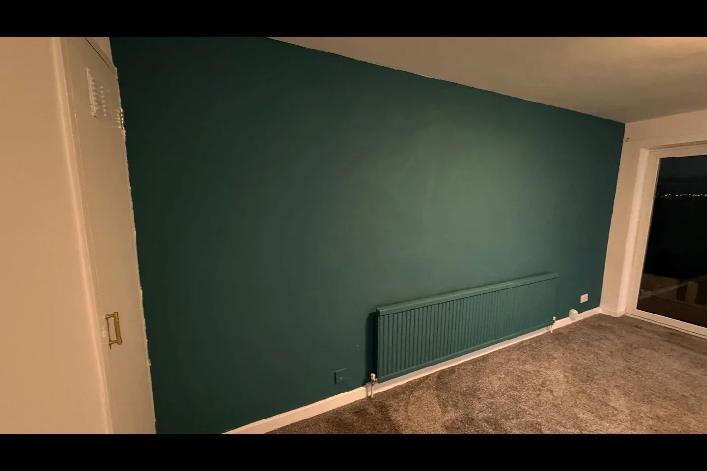 Flat Clover Way in Basildon
