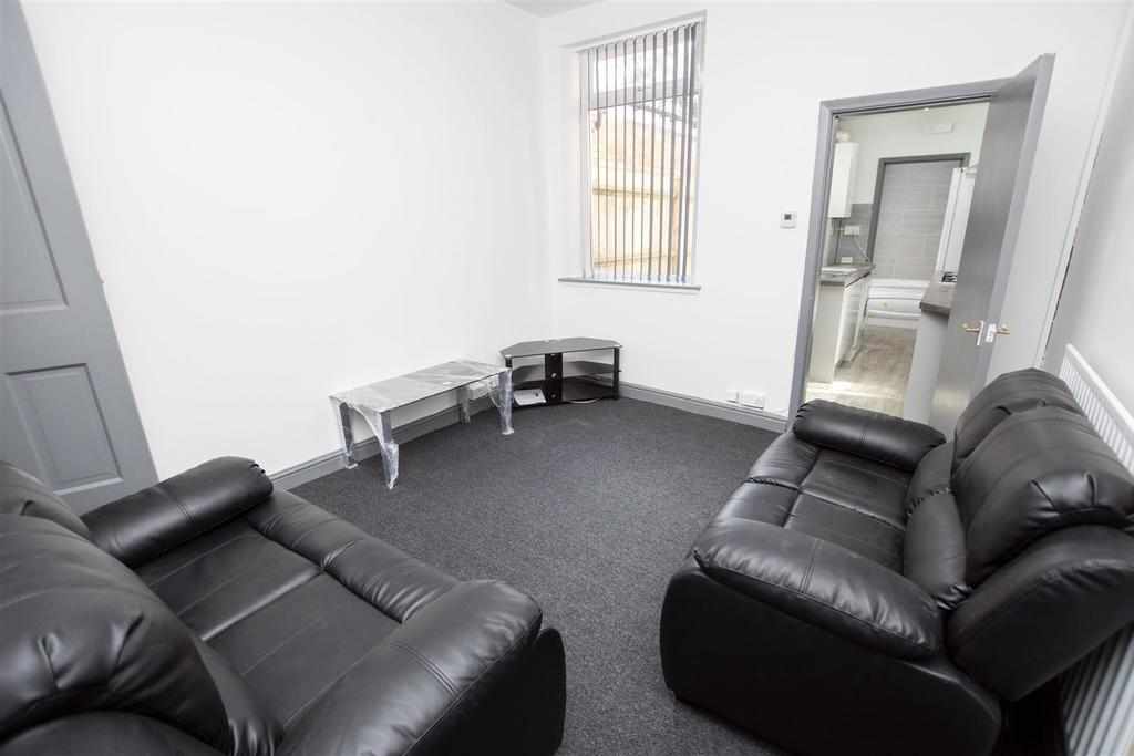 Flat Dawlish Road in Birmingham