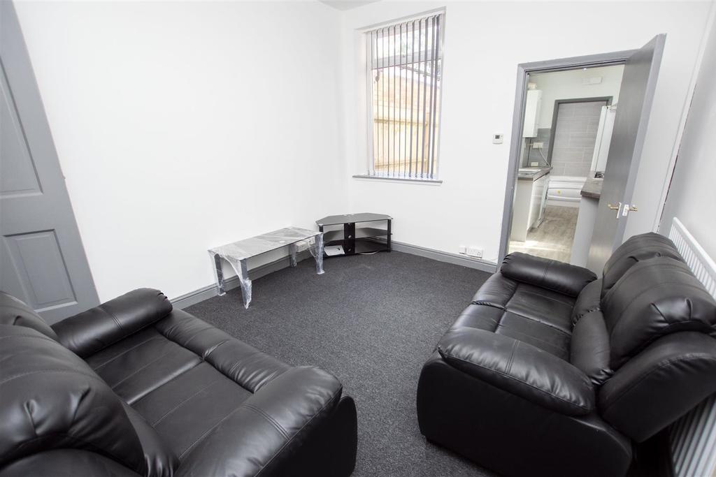 Flat Dawlish Road in Birmingham