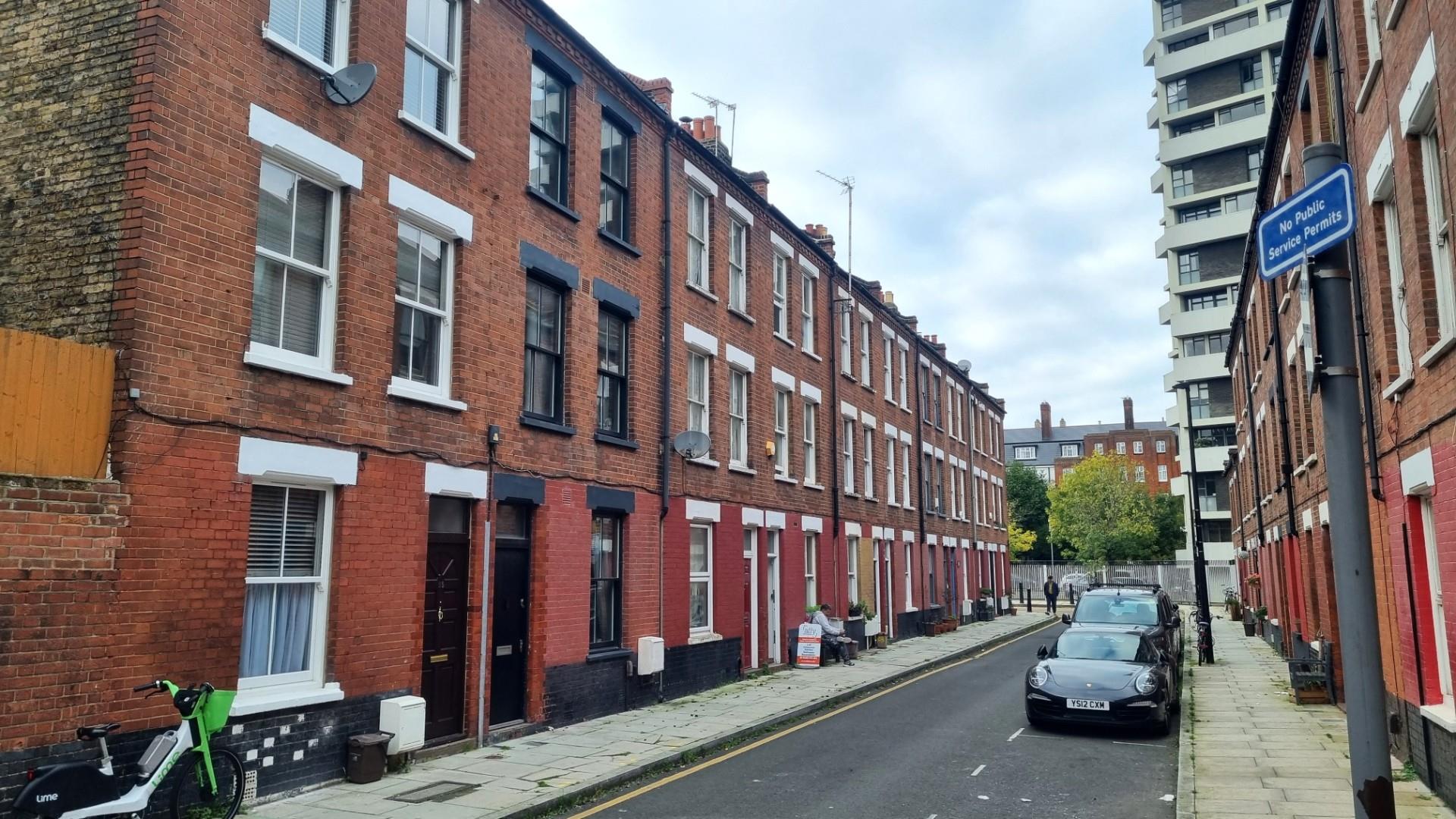 House Canrobert Street in Greater London