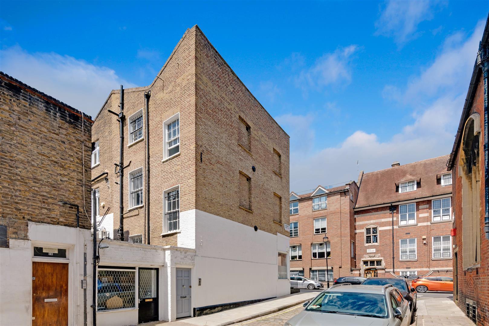 Flat Ivor Place in City of Westminster