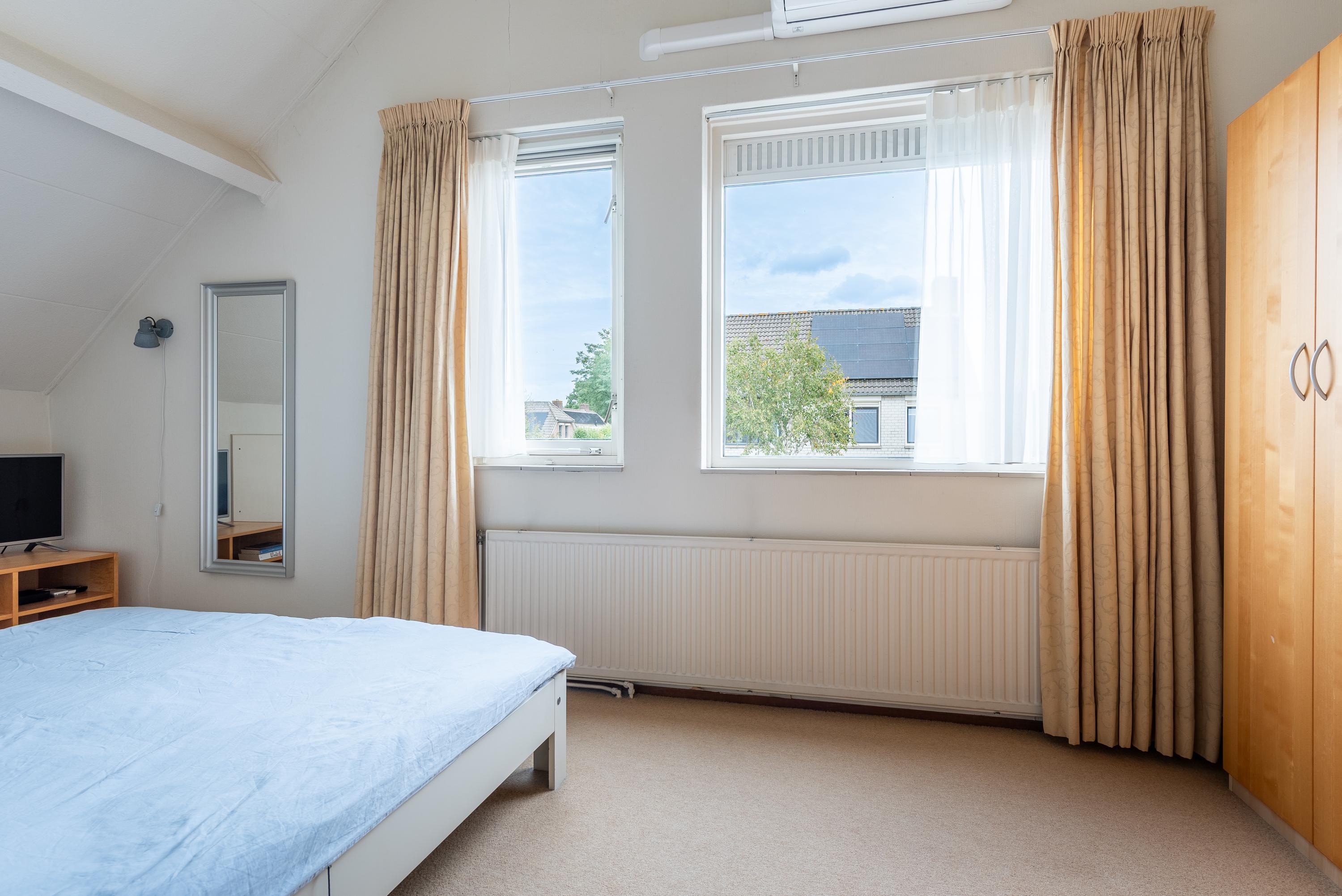Tussenwoning te koop: Rhônelaan 19, Eindhoven