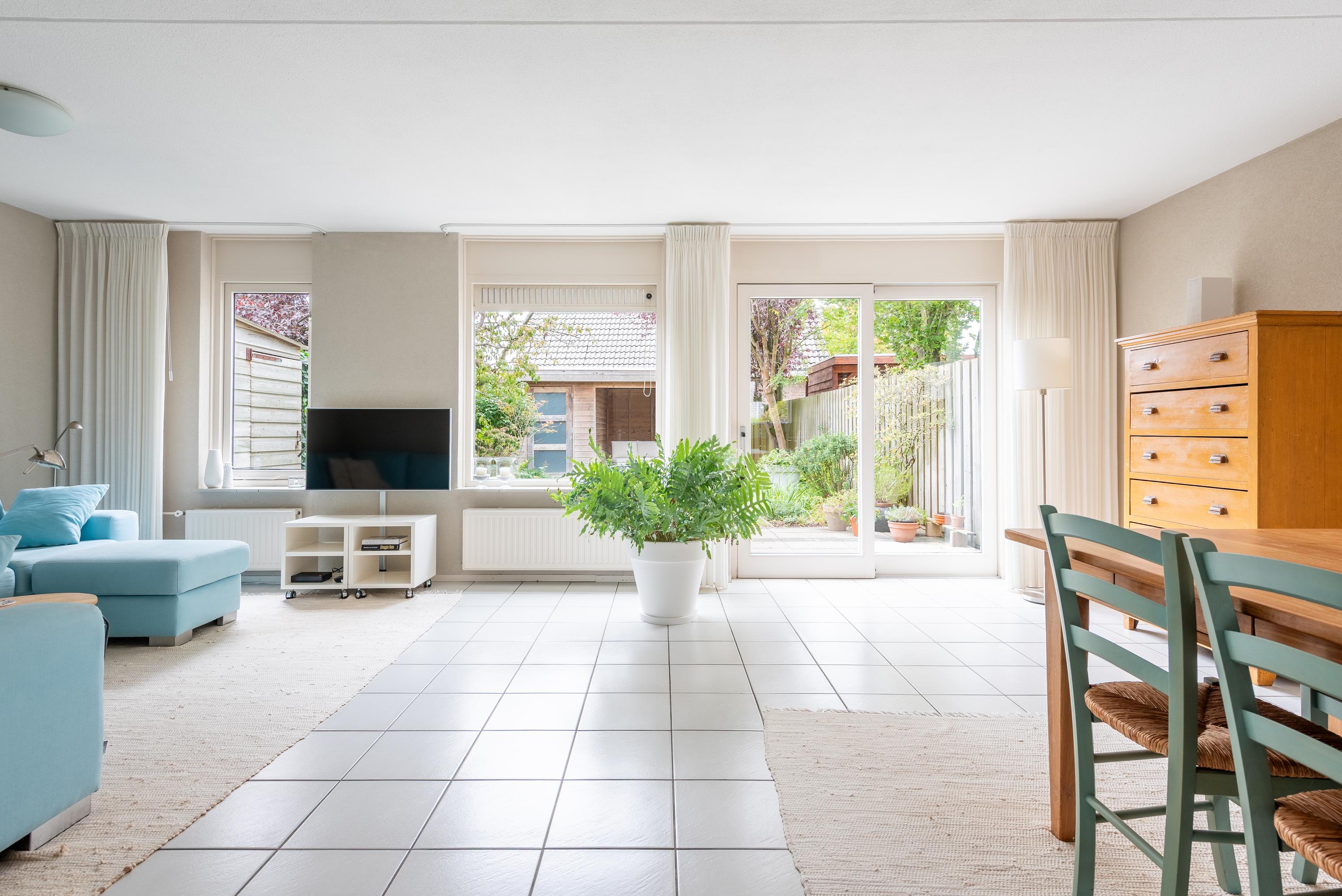 Tussenwoning te koop: Rhônelaan 19, Eindhoven