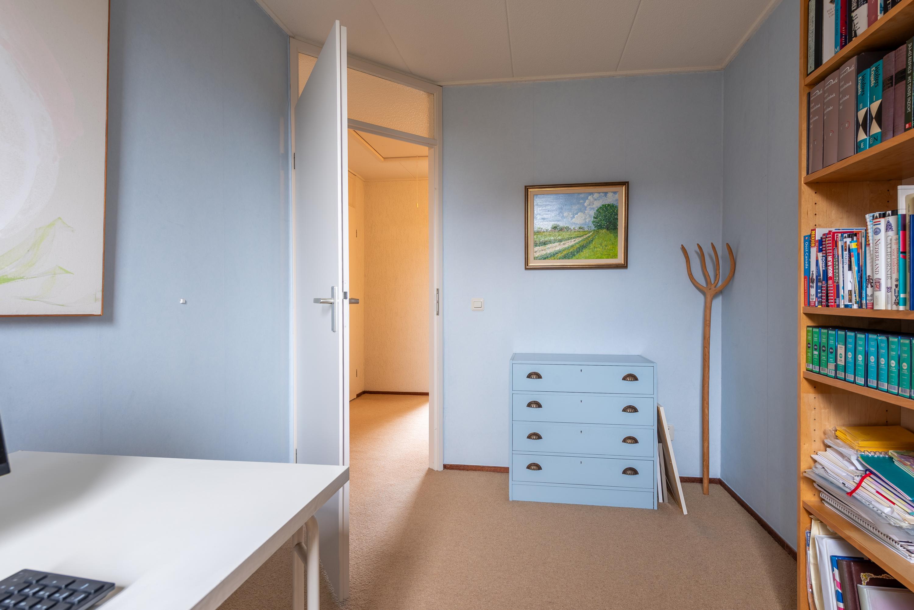 Tussenwoning te koop: Rhônelaan 19, Eindhoven