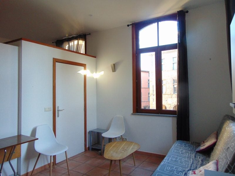 Flat Rue de la Jarrie in Châtres