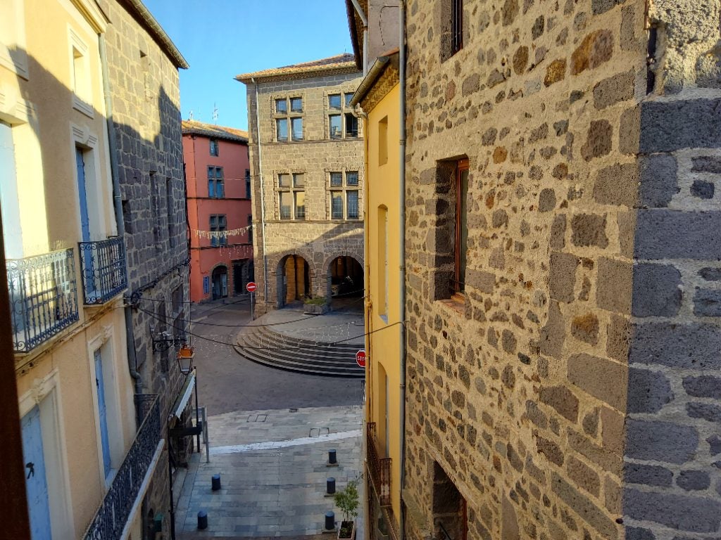 Flat Rue de la Jarrie in Châtres
