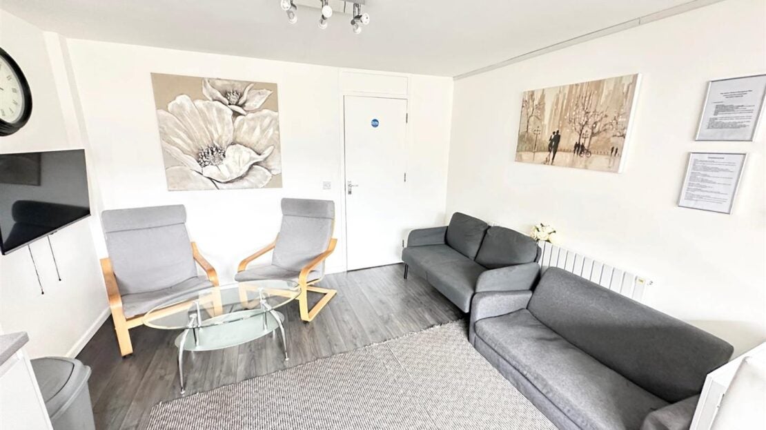 House Barchester Close in Greater London