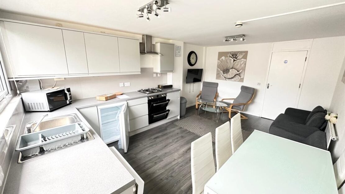 House Barchester Close in Greater London